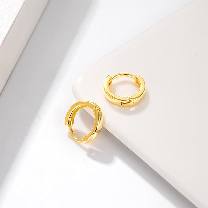 Gold Huggie Hoop Earrings Set for Women Small Chunky Gold Silver Earrings 14K Gold Filled Hypoallergenic Trendy Jewelry Dainty Huggie Earrings
