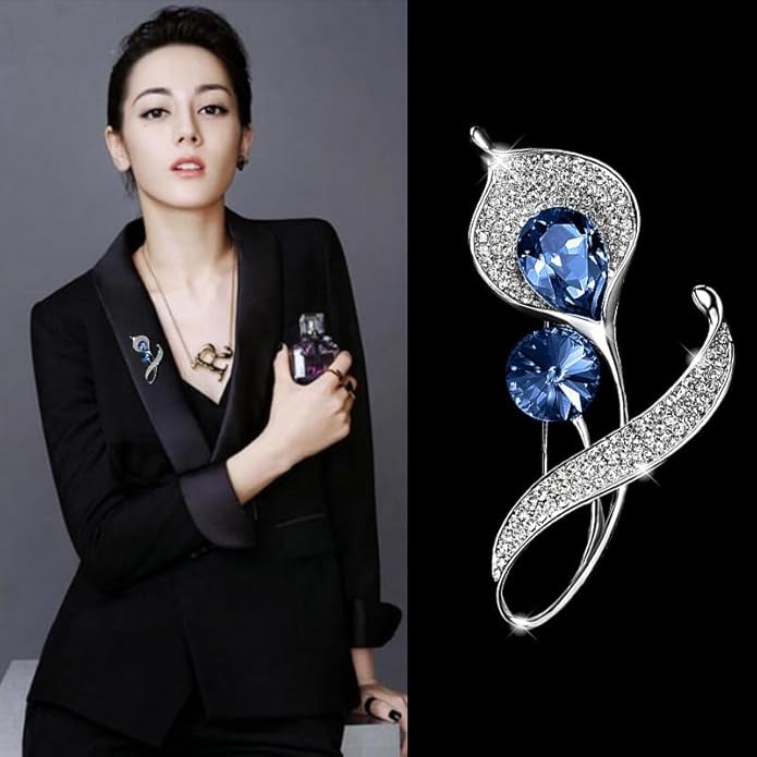 Blue diamond alloy horseshoe lily exquisite brooch suitable for banquet gatherings