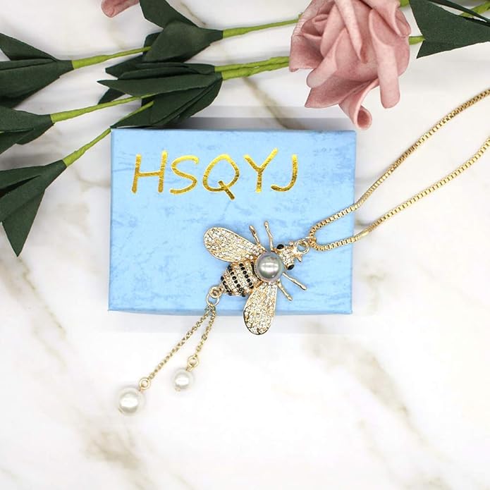Honey Bee Brooches Crystal Insect Themed Bee Brooch Animal Fashion Shell Pearl Brooch Pin Gold Tone
