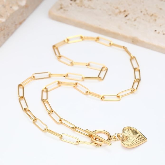 Chunky Gold Necklace for Women, 18K Waterproof Heart Necklace Statement Necklace Gold Charm Necklace Chunky Jewelry Paperclip Chain Choker Gift for Women