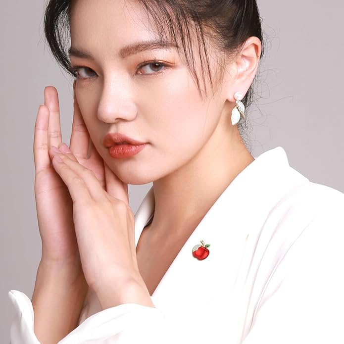 Queen Brooch Pins for Women Fashion,Brooches and Pins for Women