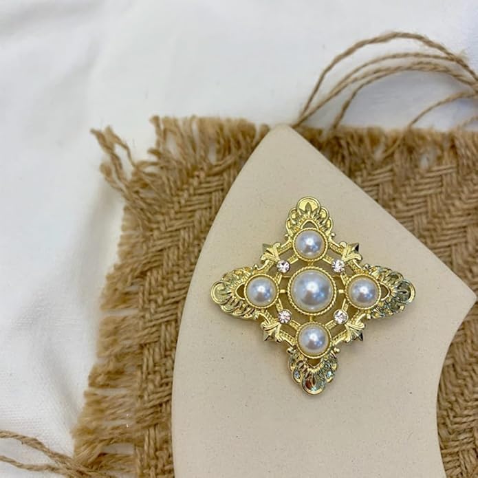 JKQBUX Versailles series Baroque elegant Brooches Pin for Women Men Girls Retro Court Pearl Corsage Pin delicate accessory