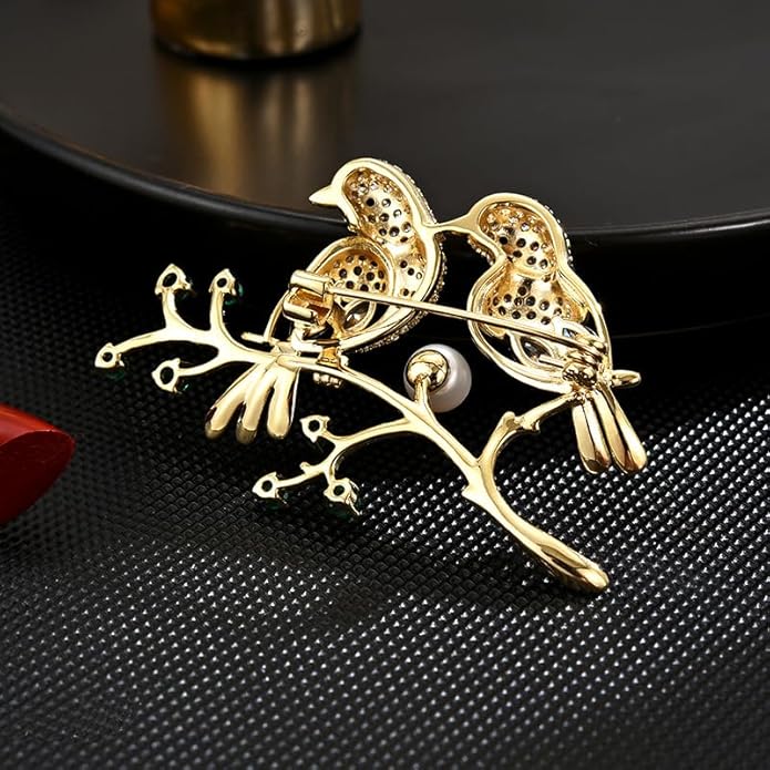 Animal Brooch for Women Girls 18k Gold Plated Animal Brooch Pin Rhinestone Animal Brooch Lapel Pin Jewelry Thanksgiving Day Birthday Wedding Gifts for Mom Wife