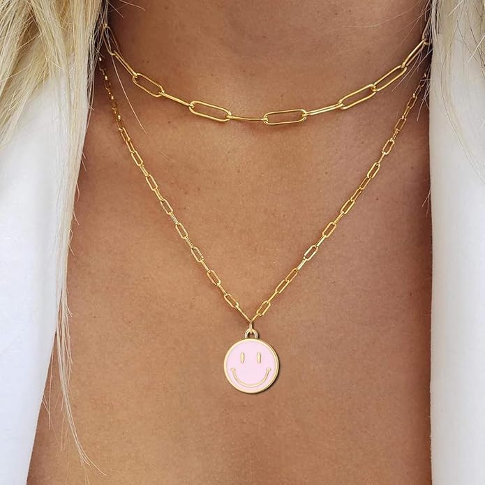 Smile Pendant Necklace Smile Face Chain Necklace Paperclip Necklace Cute Round Pendant Necklace Preppy Jewelry for Women Girls