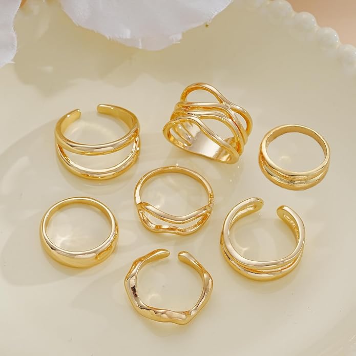 FAXHION Gold Knuckle Rings Set for Women Snake Chain Stacking Ring Vintage BOHO Midi Rings SIze Mixed