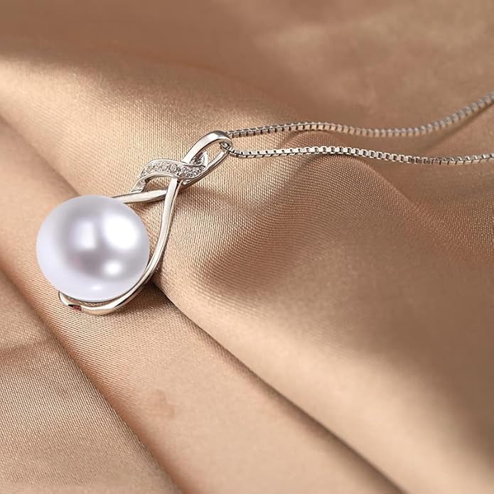 Pearl Necklace, Gifts for Women Wife, Mothers Day Gifts for Mom Wife Women Girlfriend Her on Valentines Day Gifts for Her Gifts Wedding Anniversary Christmas Day Gifts Birthday Day Gifts Jewelry
