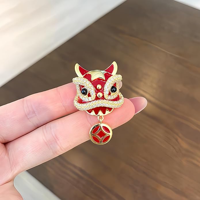 Chinese Lion Dance Brooch, Vintage Enamel Floral & Cat Eye Pearl Adjustable Lapel Pin for Women & Men – Traditional Asian Style Awakening Lion Brooch for Jacket, Blazer, Scarf, Qipao, Wedding, Festival Gift (Gold/Red/Blue)