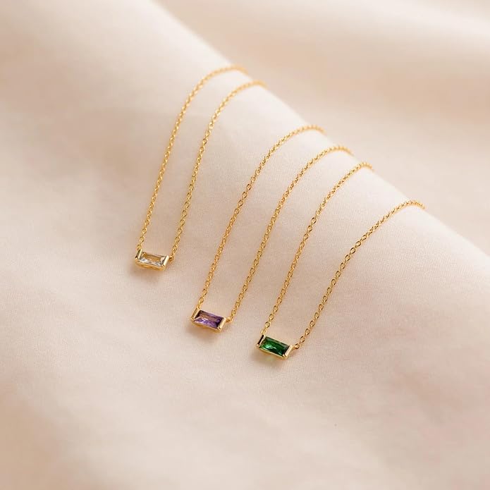 JSJOY Gold Birthstone Necklace for Women Dainty Birthstone Pendant Necklace for Teens Birthday Gifts Jewelry for Mothers Wife Grandma Graduation Gifts for Teenagers
