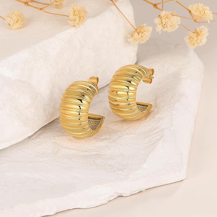 8YEARS Chunky Gold Hoop Earring for Women, 18K Gold Plated Lightweight Thick Hoops, Hypoallergenic Trendy Jewelry for Gift