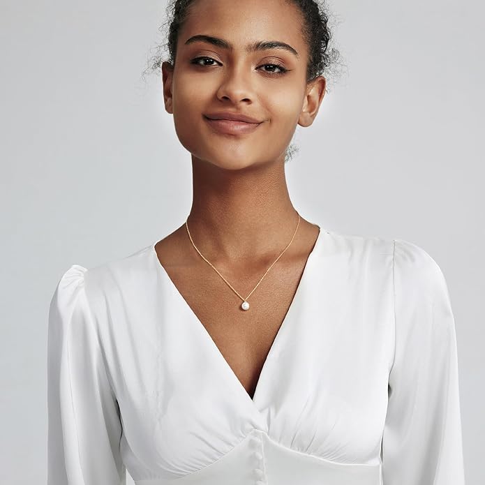 Zeffy Gold Pearl Necklace for Women, Dainty 14K Gold/Silve Plated Layered Pearl Choker Pearl Earrings Pearl Bracelets Wedding Trendy Gold Jewelry Set for Women Gifts