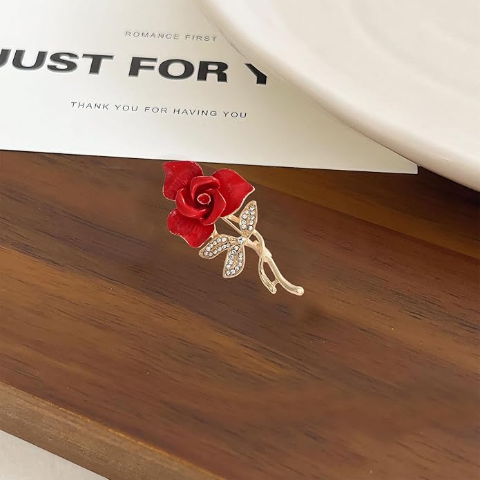 QLUYCKW Rose Flower Brooch Pin for Women Fashion Dainty Gold Plated 3D Red Roses Floral Crystal Brooch Pin Birthday Dress Suit Accessories Jewelry