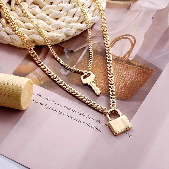 Turandoss Dainty Layered Choker Necklace, Handmade Y Pendant Necklace Multilayer Bar Disc Necklace Adjustable Layering Choker Necklaces for Women