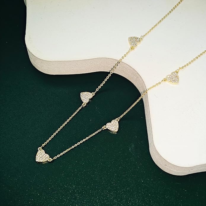 Cute Heart Necklace Dainty 18k Gold Plated Tiny Heart Pendant Choker Necklaces Small Gold Love Open Heart Chain Necklace for Women Simple Gold Necklace for Women Trendy Jewelry