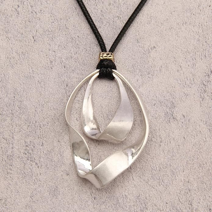 Long Boho Necklaces for Women Vintage Leather Wooden Pendant Y Choker Ethnic Style Gold Circle Hippie Sweater Necklace