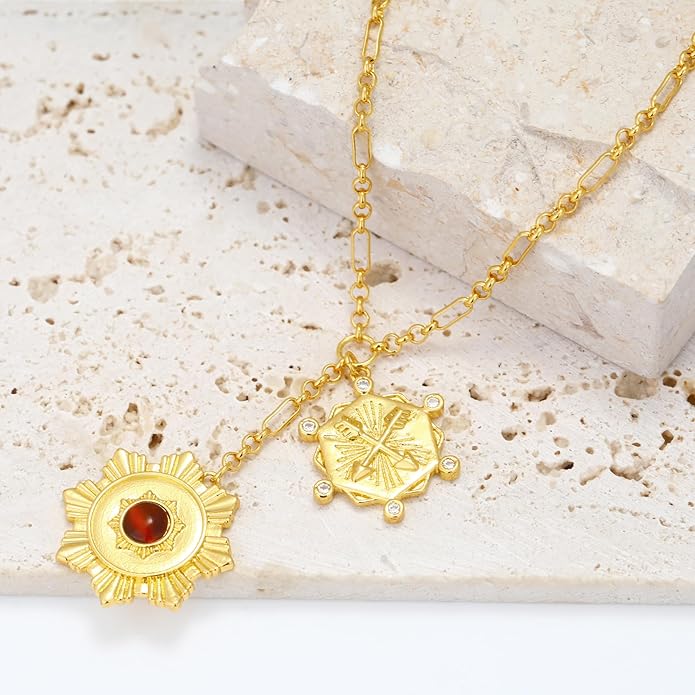 Chunky Gold Necklace for Women, 18K Waterproof Heart Necklace Statement Necklace Gold Charm Necklace Chunky Jewelry Paperclip Chain Choker Gift for Women