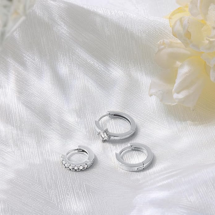 micuco 3 Pairs Small Hoop Earrings Set for Women, 14K Gold Plated Huggie Hoop Earrings for Men, Tiny Cartilage Hypoallergenic Earring Set