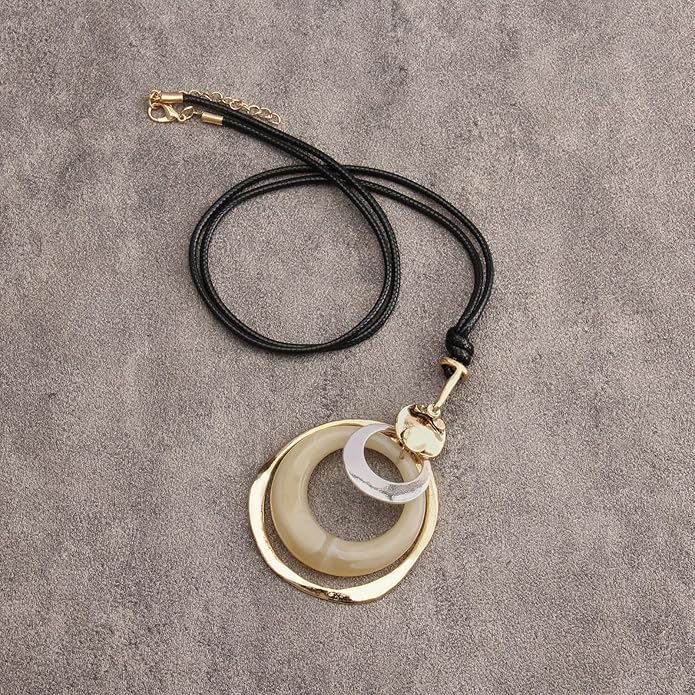 Boho Necklaces for Women Chunky Circle Necklace Layered Boho Circle Leather Choker Necklace Long Vintage Necklaces Bohemian Jewlery Gifts