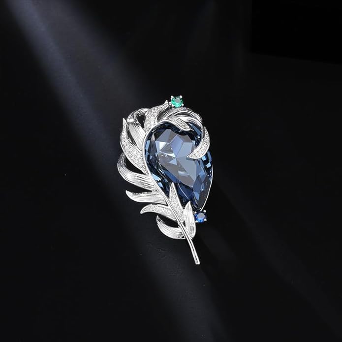 14K Gold Vintage Crystal Feather Brooch, Moissanite Detailing, Chic Statement Pin for Coats and Fashion Ensembles