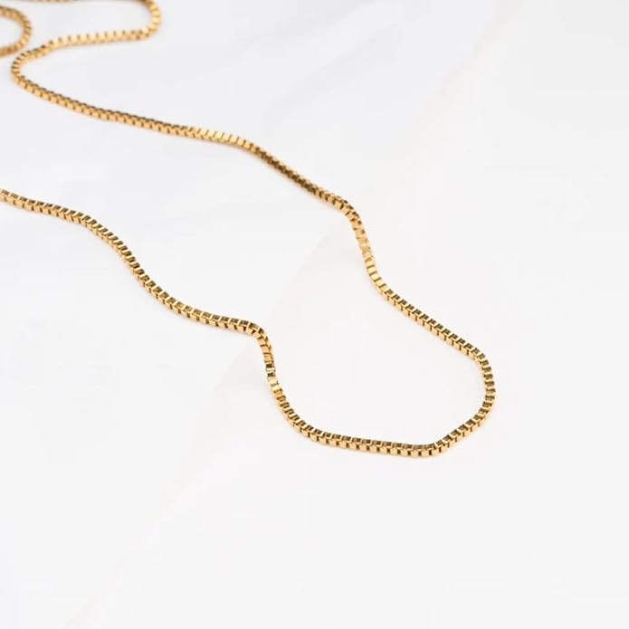 Dainty Chain Necklace for Women, 18K Gold Plated Coin Disc Choker Necklaces Simple Satellite Beaded Twisted Thin Paper Clip Chain Everyday Jewelry Gifts