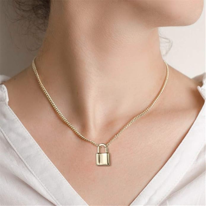 Turandoss Dainty Layered Choker Necklace, Handmade Y Pendant Necklace Multilayer Bar Disc Necklace Adjustable Layering Choker Necklaces for Women
