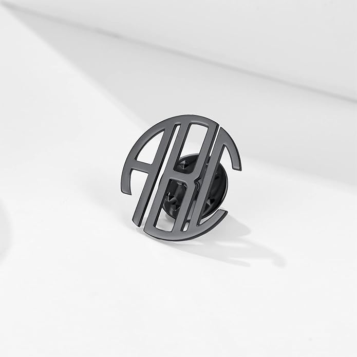 Custom4U Custom Name Pin Personalized Brooch Pins for Women Men Stainless Steel Name Tag with Letters/Initials - Silver/Gold/RoseGold/Black Customized Jewelry Gifts for Birthday Wedding Business Party