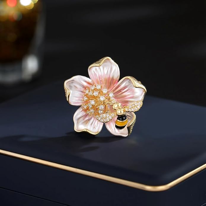 14K Gold High-End Suit Coat Pin, Unique Design Little Bee Flower Gold Brooch Pin for Women, Vintage Brooch