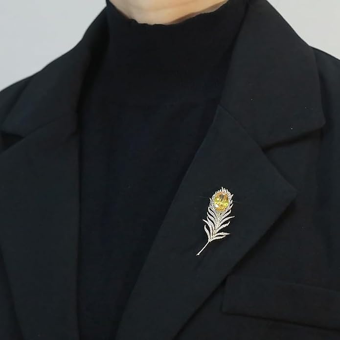 14K Gold Feather Brooch Pin with Moissanite Inlay - Elegant Coat and Suit Accessory for Women, Fashionable Business Attire Enhancement