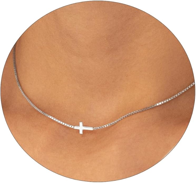 VIROMY Gold Cross Necklace for Women - Dainty Diamond Cross Pendant Necklaces Non Tarnish Waterproof Necklace Simple Choker Minimalist Jewelry
