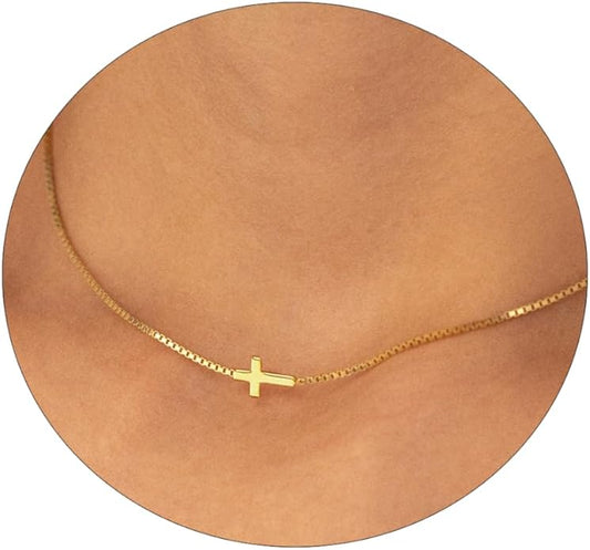 VIROMY Gold Cross Necklace for Women - Dainty Diamond Cross Pendant Necklaces Non Tarnish Waterproof Necklace Simple Choker Minimalist Jewelry