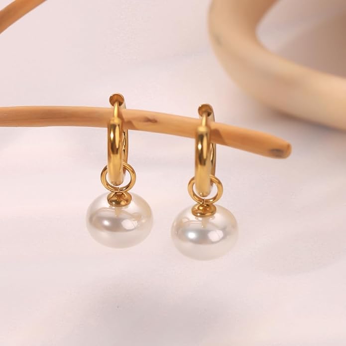 8YEARS Chunky Gold Hoop Earring for Women, 18K Gold Plated Lightweight Thick Hoops, Hypoallergenic Trendy Jewelry for Gift