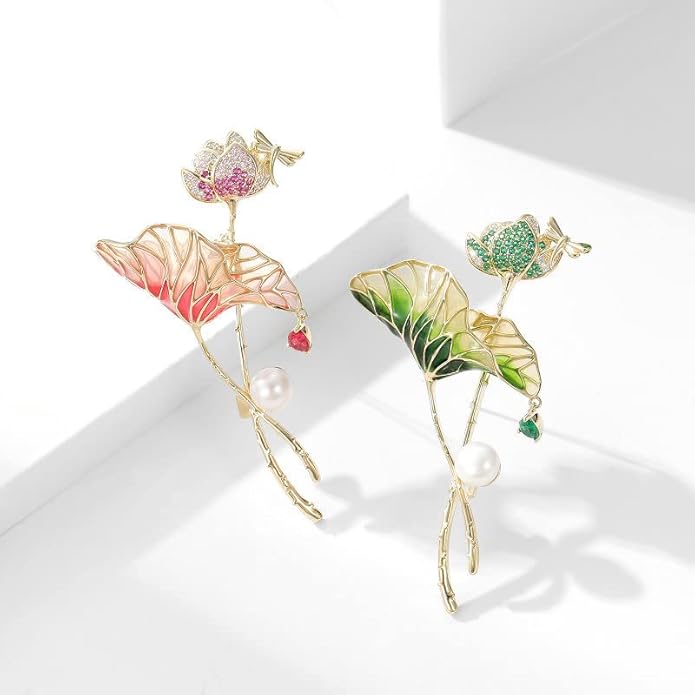 14K Gold Lotus Leaf Brooch with Sparkling Moissanite & Pearl, Elegant Flower Design - Unique Jewelry Gift for All Occasions