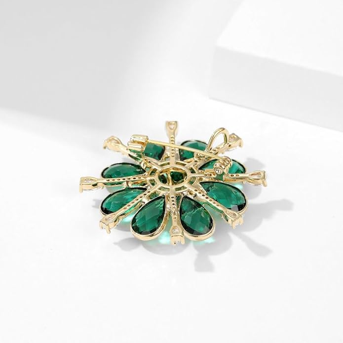 14K Gold High-End Suit Coat Pin, Unique Design Little Bee Flower Gold Brooch Pin for Women, Vintage Brooch