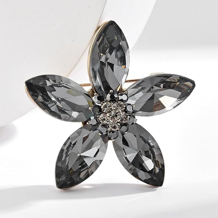 Flower Brooch for Women Girls Flower Rhinestone Brooch Gold Plated Lapel Pin Clothing Accessory Wedding Gift Fashion Jewelry for Mom Wife