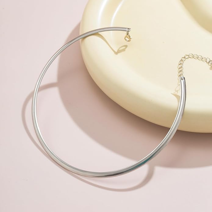 Gold Collar Necklace for Women Trendy African Jewelry Minimalist Statement Choker Metal Jewelry Gifts for Parties, Evenings, and Everyday Wear