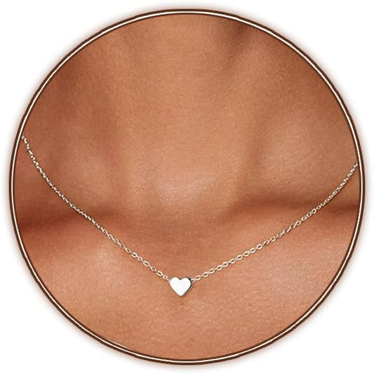 Zeffy Cute Heart Necklace 18k Gold/Silver Plated Tiny Heart Pendant Choker Necklaces Gold Love Heart Chain Necklace for Women Dainty Gold Jewelry Valentines Day Gifts for Women Girls Teen Girls
