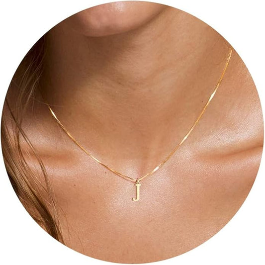 Foxgirl Gold Initial Necklaces for Women, Dainty Gold Letter Necklace Tiny A-Z Pendant Choker Necklace Trendy Cute Personalized Monogram Name Necklace Gold Jewelry Necklace for Women Gift