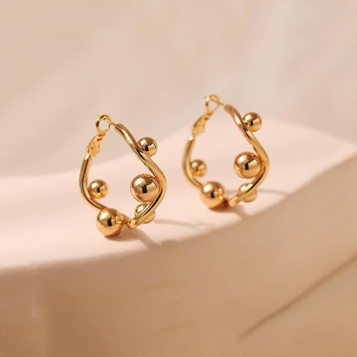 8YEARS Chunky Gold Hoop Earring for Women, 18K Gold Plated Lightweight Thick Hoops, Hypoallergenic Trendy Jewelry for Gift