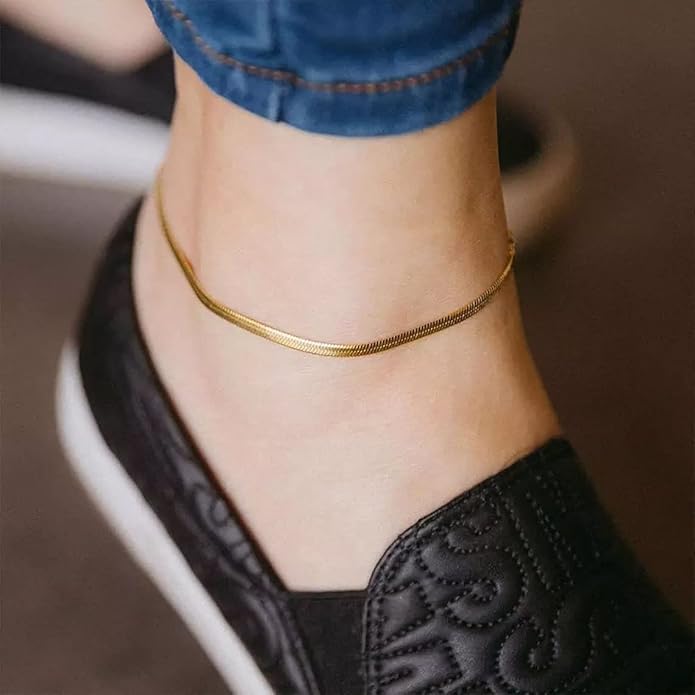 Dainty Ankle Bracelets for Women 18K Gold Plated Satellite Beaded Herringbone Chain Anklets Simple Lip Chain Anklet Minimalist Summer Beach Foot Jewelry Christmas