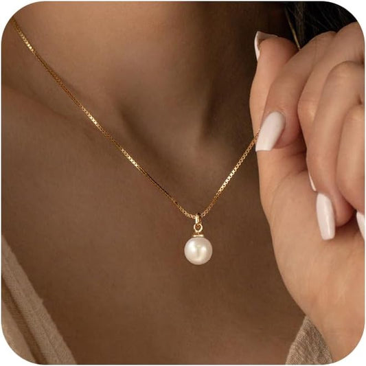 Charm Necklaces for Women,14k Gold Plated Waterproof Dainty Choker Necklace Summer Seashell Pearl Beach Cute Necklaces Set Fashion Jewelry Gift