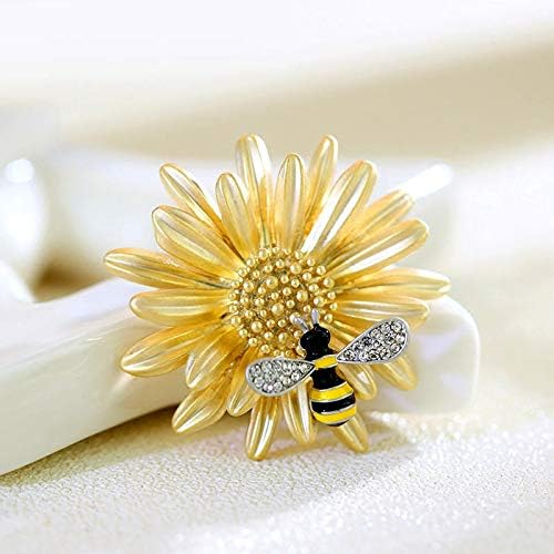 Fashion Flower Brooches for Women Rhinestone Flower Brooches Pins 18k Gold Plated Lapel Pins Jewelry for Girlfriend Wife