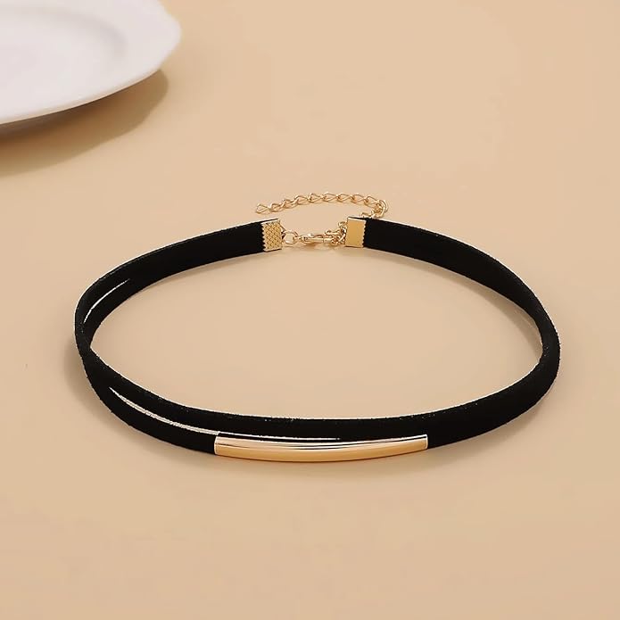 Black Choker Necklaces for Women 90s Red Black Velvet Choker Necklace Thick Thin Chocker Tube Heart Circle Choker Necklace Lace Tatto Collar Necklace Goth Choker Jewelry