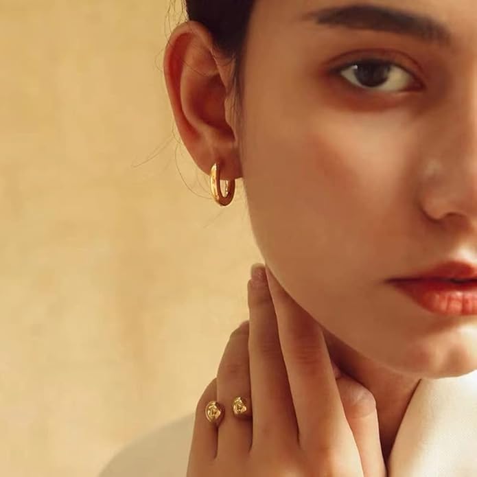 8YEARS Chunky Gold Hoop Earring for Women, 18K Gold Plated Lightweight Thick Hoops, Hypoallergenic Trendy Jewelry for Gift