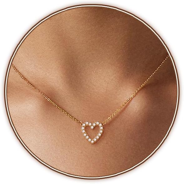 Zeffy Cute Heart Necklace 18k Gold/Silver Plated Tiny Heart Pendant Choker Necklaces Gold Love Heart Chain Necklace for Women Dainty Gold Jewelry Valentines Day Gifts for Women Girls Teen Girls