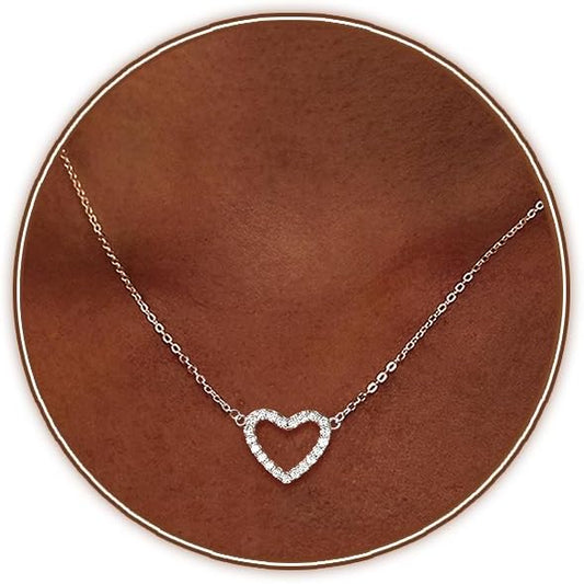 Zeffy Dainty Gold Heart Necklace for Women Trendy 14K Gold/Silver Plate Cute Heart Pendant Choker Necklaces Gold Love Heart Chain Necklace for Women Dainty Gold Jewelry Gifts for Women