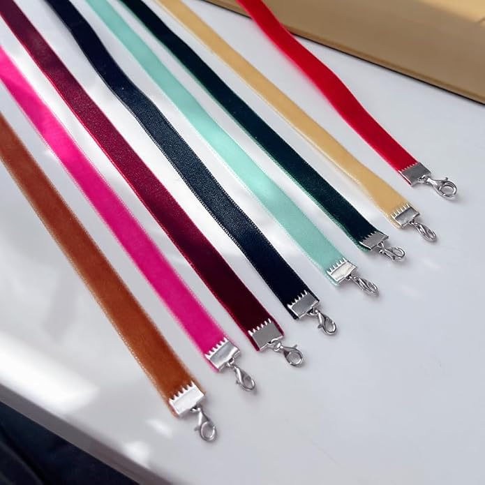 Black Choker Necklaces for Women 90s Red Black Velvet Choker Necklace Thick Thin Chocker Tube Heart Circle Choker Necklace Lace Tatto Collar Necklace Goth Choker Jewelry