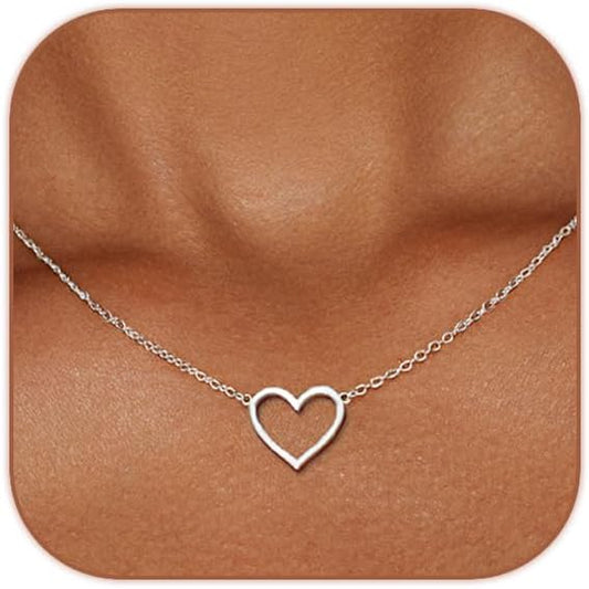 Cute Heart Necklace Dainty 18k Gold Plated Tiny Heart Pendant Choker Necklaces Small Gold Love Open Heart Chain Necklace for Women Simple Gold Necklace for Women Trendy Jewelry