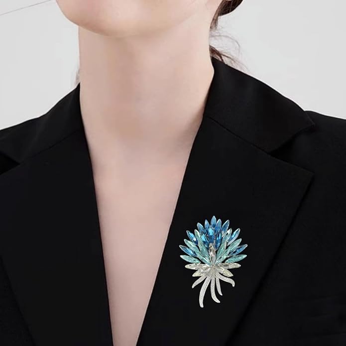 Sparkling Rhinestone Flower Brooch Pin Premium Blue Purple Crystal Flower Brooch Lapel Pins Vintage White Rose Broochs Clothes Hat Bag Dress Clothing Jewelry for Women