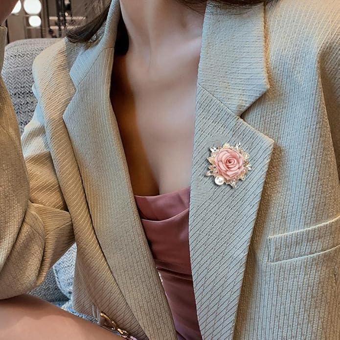 Elegant Rose Flower Brooch Pin for Women Men Wedding Party Gentleman's Essentials Handmade Imitation Crystal Pearl Fabric Flower Lapel Pin Dress Suit Accessories Boutonniere Ideas Gift