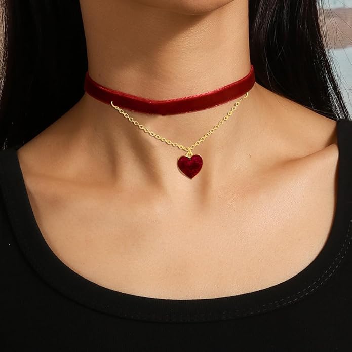 Black Choker Necklaces for Women 90s Red Black Velvet Choker Necklace Thick Thin Chocker Tube Heart Circle Choker Necklace Lace Tatto Collar Necklace Goth Choker Jewelry