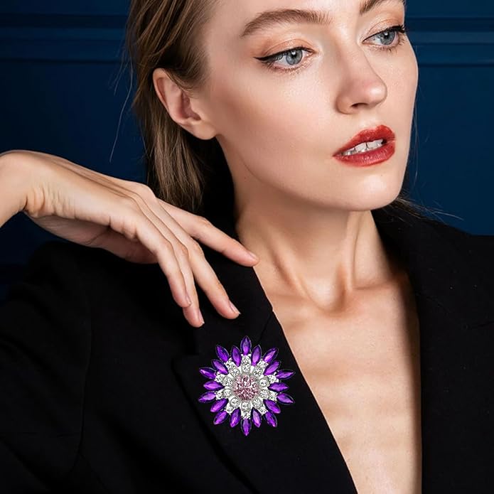 Rhinestone Sunflower Brooch for Women Sparkling Cubic Zirconia Flower Brooch Pin Elegant Large Crystal Floral Lapel Pin Dainty Clothing Hat Bag Accessories Christmas Wedding Bridal Birthday Jewelry